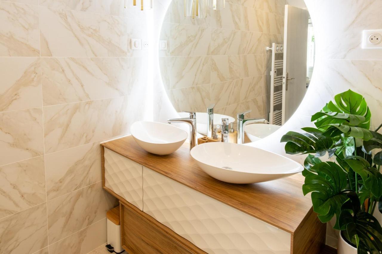 L'Oursinade - Jolie Maison Avec Jacuzzi Et Jardin บ็องโดล ภายนอก รูปภาพ